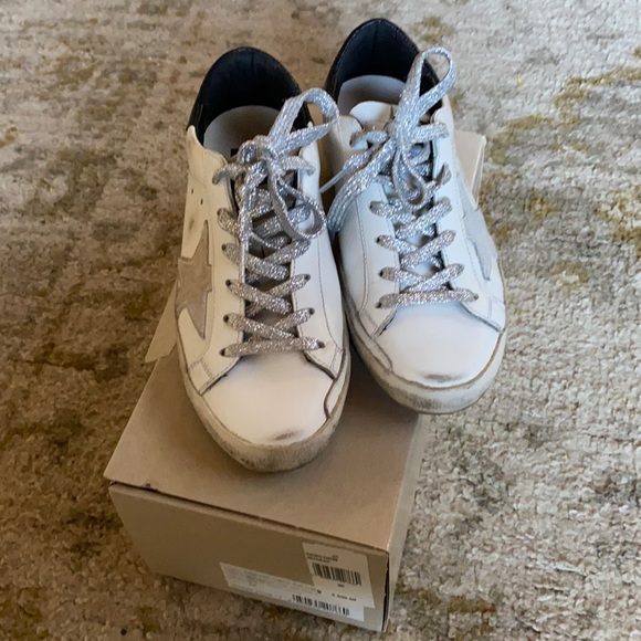 Authentic White Golden Goose tennis shoe - Picture 2 of 12